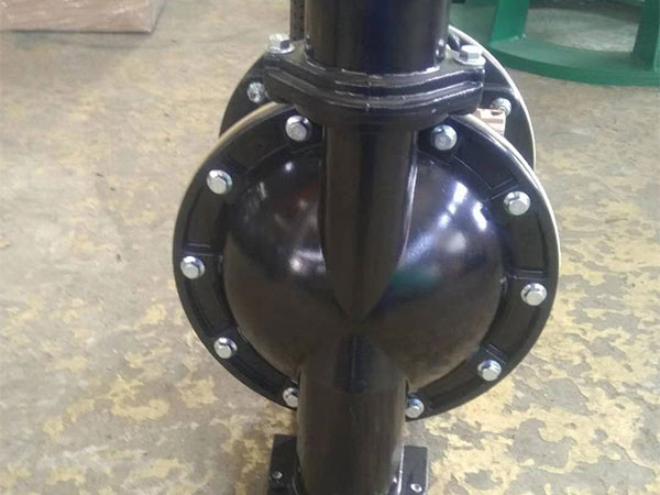 氣動隔膜泵系列